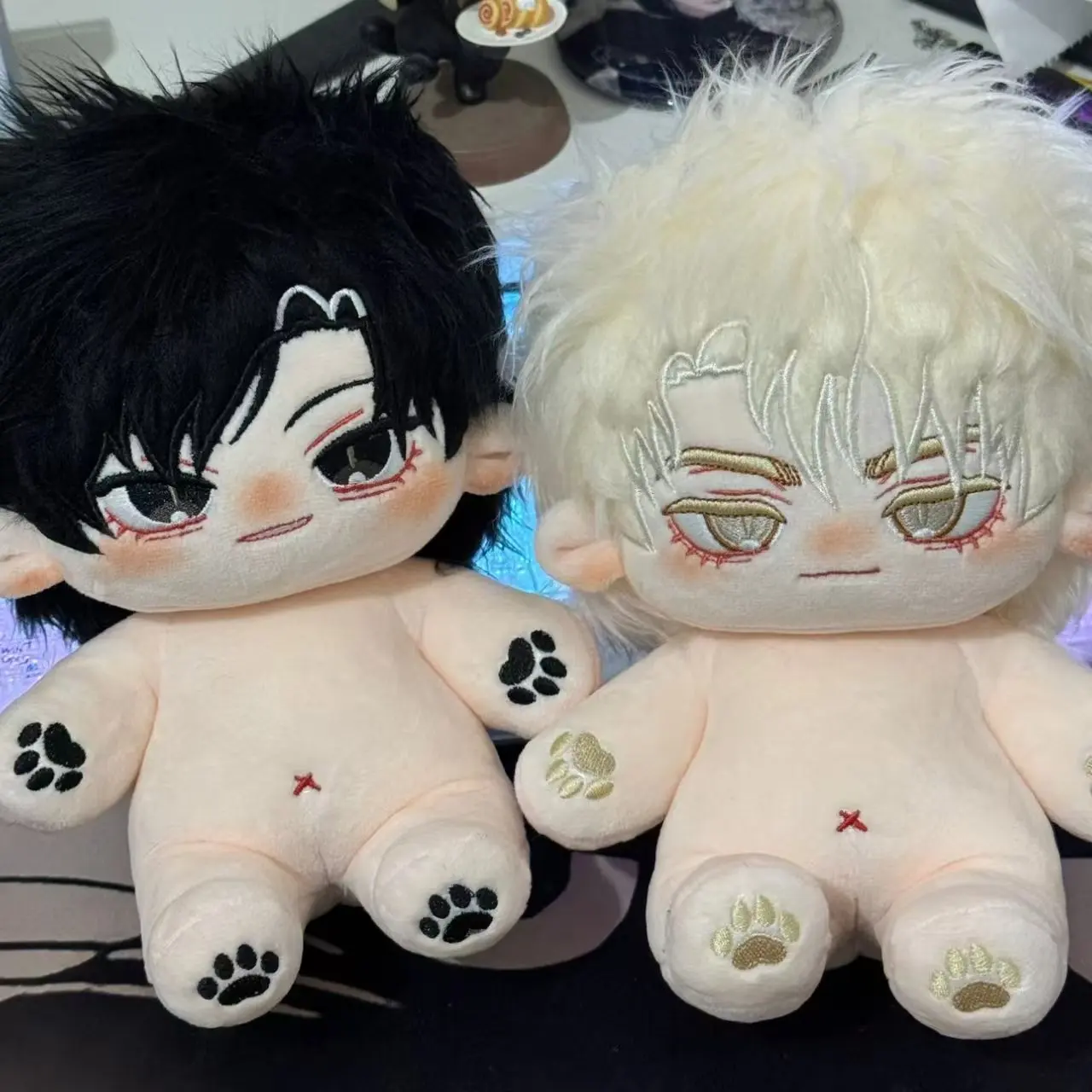 20 см корейские розы Manhwa и шампанское Ли Won Цезарь аниме фигурки косплей плюшевые хлопковые куклы игрушки мультяшные подарки
20 см корейские розы Manhwa и шампанское Ли Won Цезарь аниме фигурки косплей плюшевые хлопковые куклы игрушки мультяшные подарки