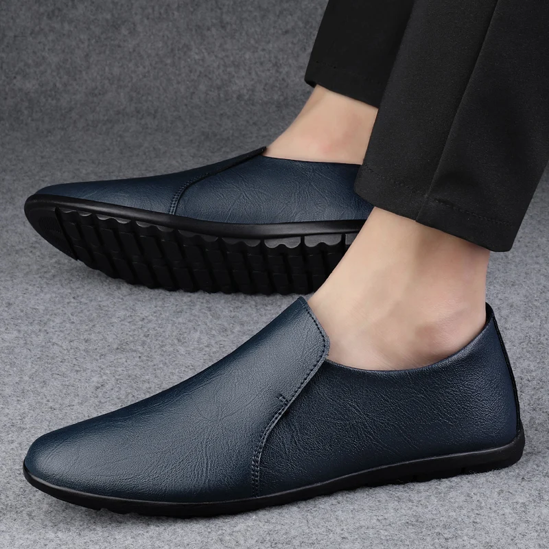 Men High Quality Leather Loafers Men Slip on Casual Shoes Moccasins Men's Flats Fashion Men Shoes Male Driving Shoes Size 36-46
Men High Quality Leather Loafers Men Slip on Casual Shoes Moccasins Men's Flats Fashion Men Shoes Male Driving Shoes Size 36-46