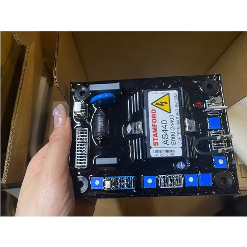 Stamford Automatic Voltage Regulator Alternator Regulator AVR AS440 SX440 SX460
Stamford Automatic Voltage Regulator Alternator Regulator AVR AS440 SX440 SX460