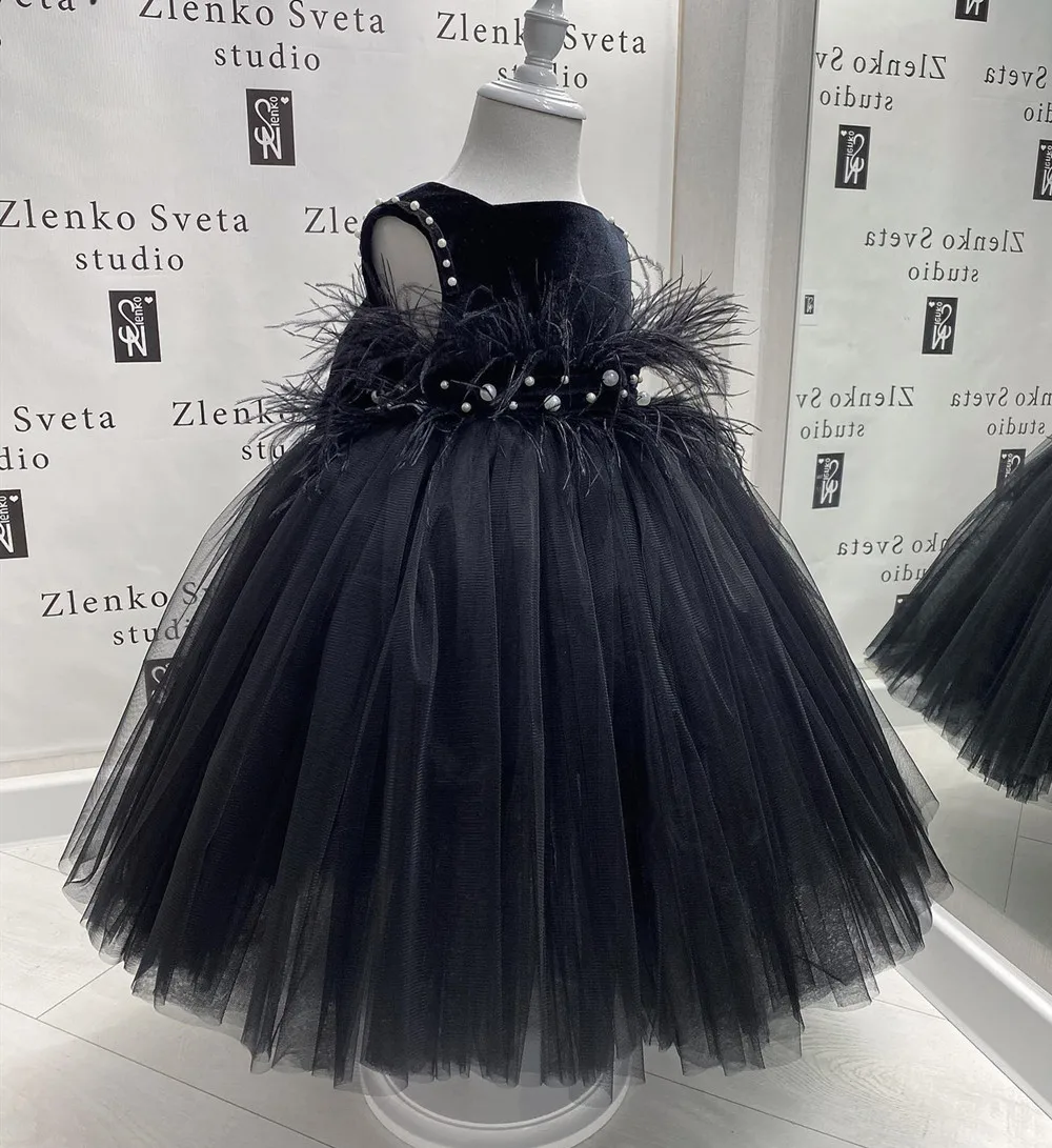 Puffy Black Ball Gown Flower Girls Dress Long Floor Length Kids Birthday Dresses Baby Girl Wedding Party Pageant Gown with Bow
Puffy Black Ball Gown Flower Girls Dress Long Floor Length Kids Birthday Dresses Baby Girl Wedding Party Pageant Gown with Bow