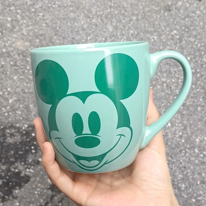 Модная креативная легкая роскошная керамическая кружка большой емкости с Микки Винни Пудель из мультфильма Диснея, домашняя чашка для завтрака 600 мл
Модная креативная легкая роскошная керамическая кружка большой емкости с Микки Винни Пудель из мультфильма Диснея, домашняя чашка для завтрака 600 мл