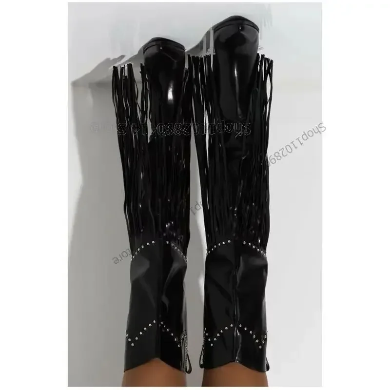 Black Tassels Silver Rivets Decor Pointed Toe Boots Back Zipper Women Shoes Strange Style Heels Fashion 2026 Zapatos Para Mujere
Black Tassels Silver Rivets Decor Pointed Toe Boots Back Zipper Women Shoes Strange Style Heels Fashion 2026 Zapatos Para Mujere
