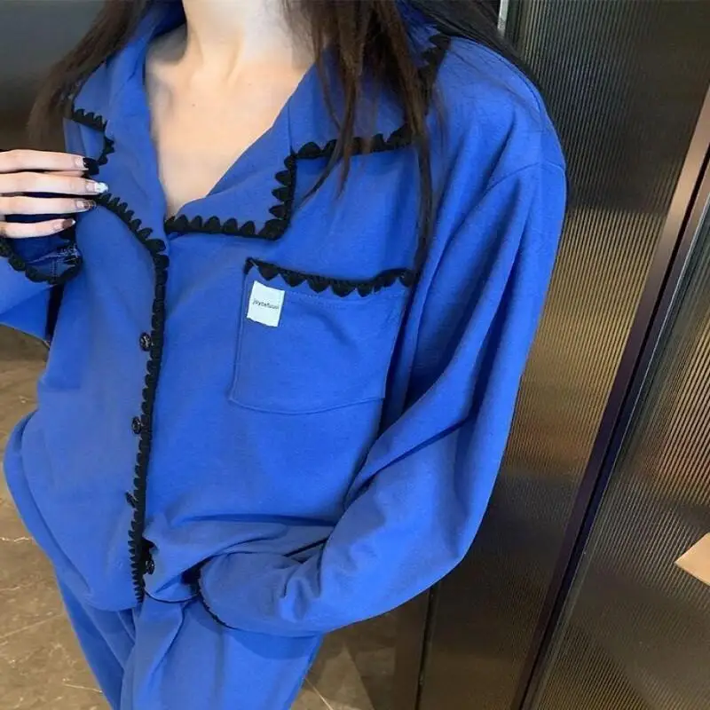 Пижамный комплект, модная домашняя одежда, новинка 2025, Klein Blue Netizen De Rong, теплая осень/зима, женская милая домашняя одежда с длинными рукавами
Пижамный комплект, модная домашняя одежда, новинка 2025, Klein Blue Netizen De Rong, теплая осень/зима, женская милая домашняя одежда с длинными рукавами