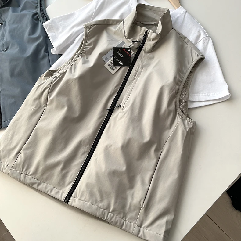 Легкий функциональный стильный дизайн! Мужская новая весенняя дышащая спортивная рабочая жилетка-майка для активного отдыха, приталенного кроя, на молнии
Легкий функциональный стильный дизайн! Мужская новая весенняя дышащая спортивная рабочая жилетка-майка для активного отдыха, приталенного кроя, на молнии