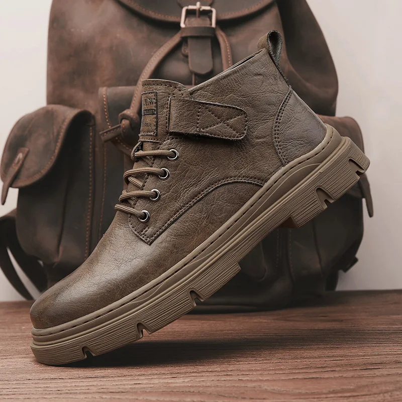 Мужская кожаная обувь 2025 года, новинка осени и зимы с высоким берцем без завязок, повседневная спортивная рабочая одежда в стиле ретро, кожаная обувь
Мужская кожаная обувь 2025 года, новинка осени и зимы с высоким берцем без завязок, повседневная спортивная рабочая одежда в стиле ретро, кожаная обувь