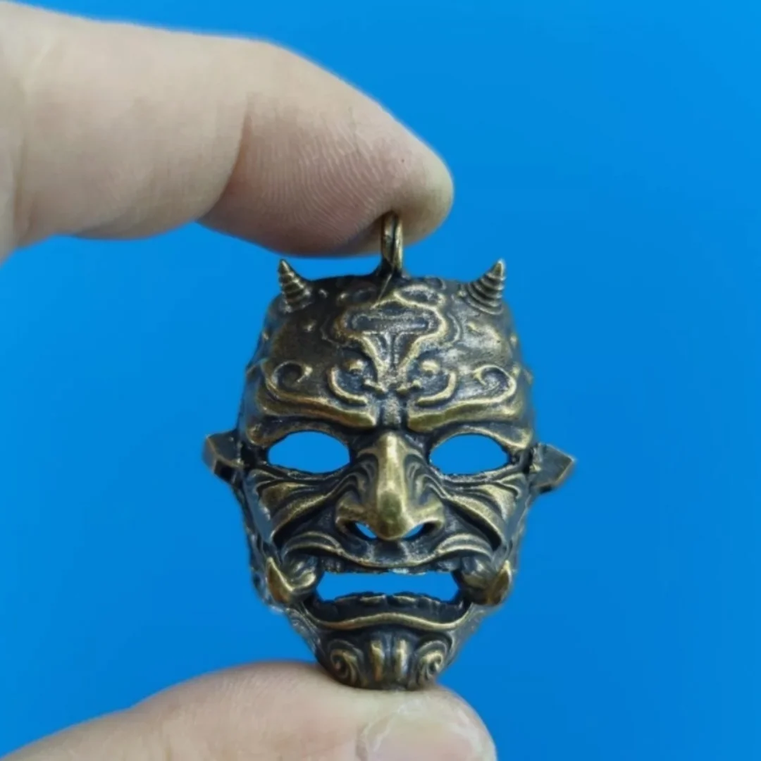 Brass Mask hanging ornament Keychain Accessories Crafts
Brass Mask hanging ornament Keychain Accessories Crafts