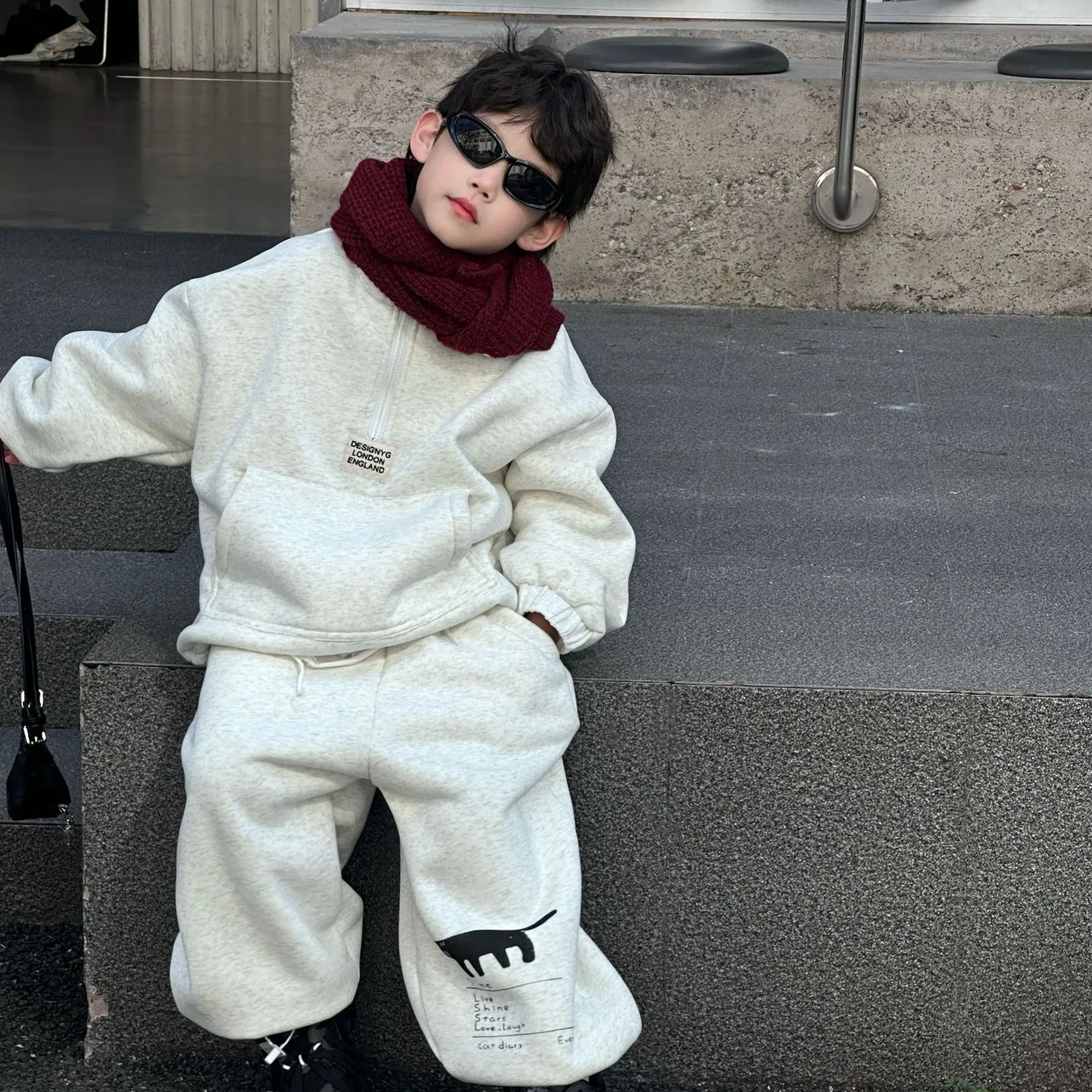 Children Clothing Soft and Comfortable Two Piece Set 2024 New Winter Boys All Match Design Sense Fleece Printed Hoodie Set
Children Clothing Soft and Comfortable Two Piece Set 2024 New Winter Boys All Match Design Sense Fleece Printed Hoodie Set