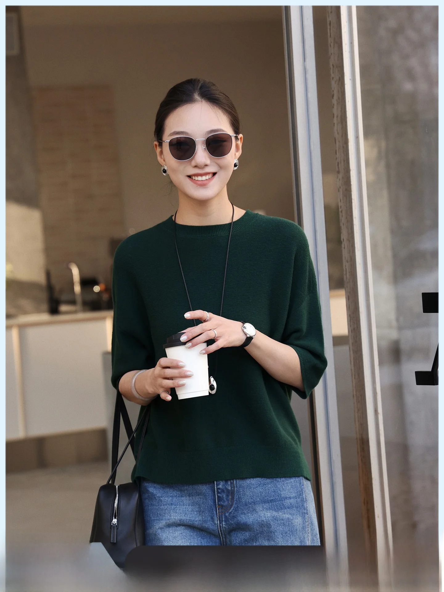 Loose Women's Short Sleeve T-Shirt Soft Wool Casual Knitted Shirt Spring Summer New Style Versatile Comfortable Breathable Po...
Loose Women's Short Sleeve T-Shirt Soft Wool Casual Knitted Shirt Spring Summer New Style Versatile Comfortable Breathable Po...