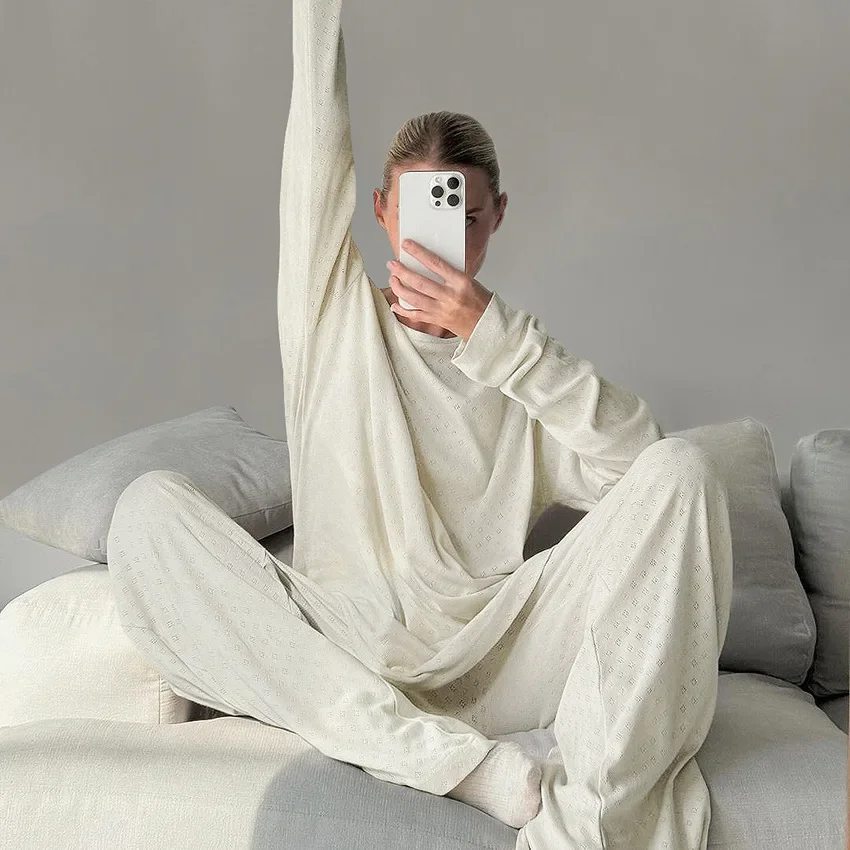 Autumn New Knitted Jacquard Loose and Comfortable Long-sleeved Trousers Pajamas Set Home Clothes for Women
Autumn New Knitted Jacquard Loose and Comfortable Long-sleeved Trousers Pajamas Set Home Clothes for Women