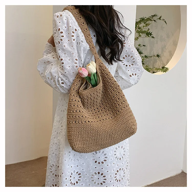 Casual Lazy Style Artistic Knitted Tote Bag: Large Capacity, Lightweight, One-Shoulder Beach Bag for Women
Casual Lazy Style Artistic Knitted Tote Bag: Large Capacity, Lightweight, One-Shoulder Beach Bag for Women