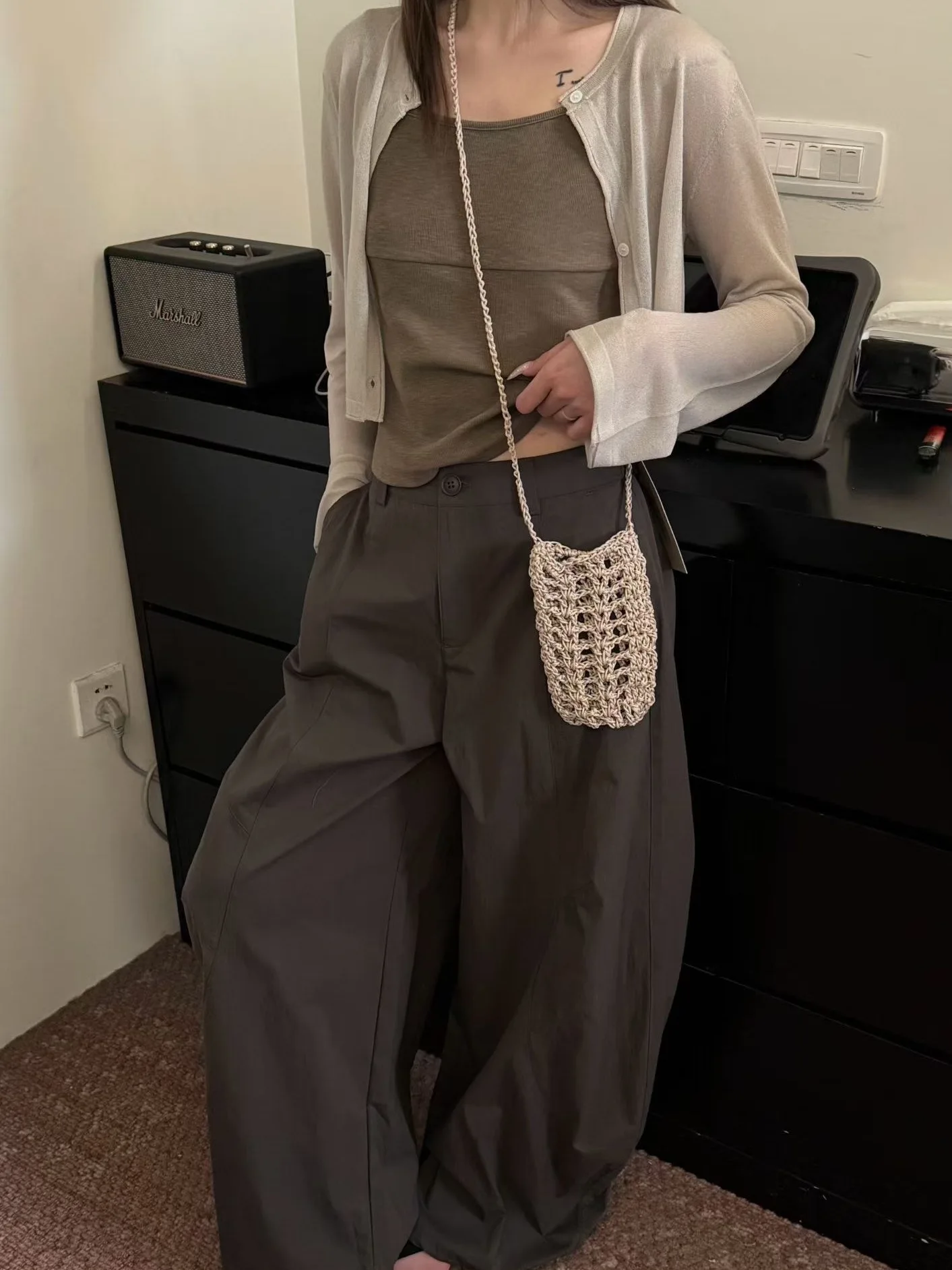 Deep Grey Wide Leg Pants Loose Strap Thin Cardigan Light Brown Earth Tone Color Set Women's Fashion Spring Summer Outfit
Deep Grey Wide Leg Pants Loose Strap Thin Cardigan Light Brown Earth Tone Color Set Women's Fashion Spring Summer Outfit