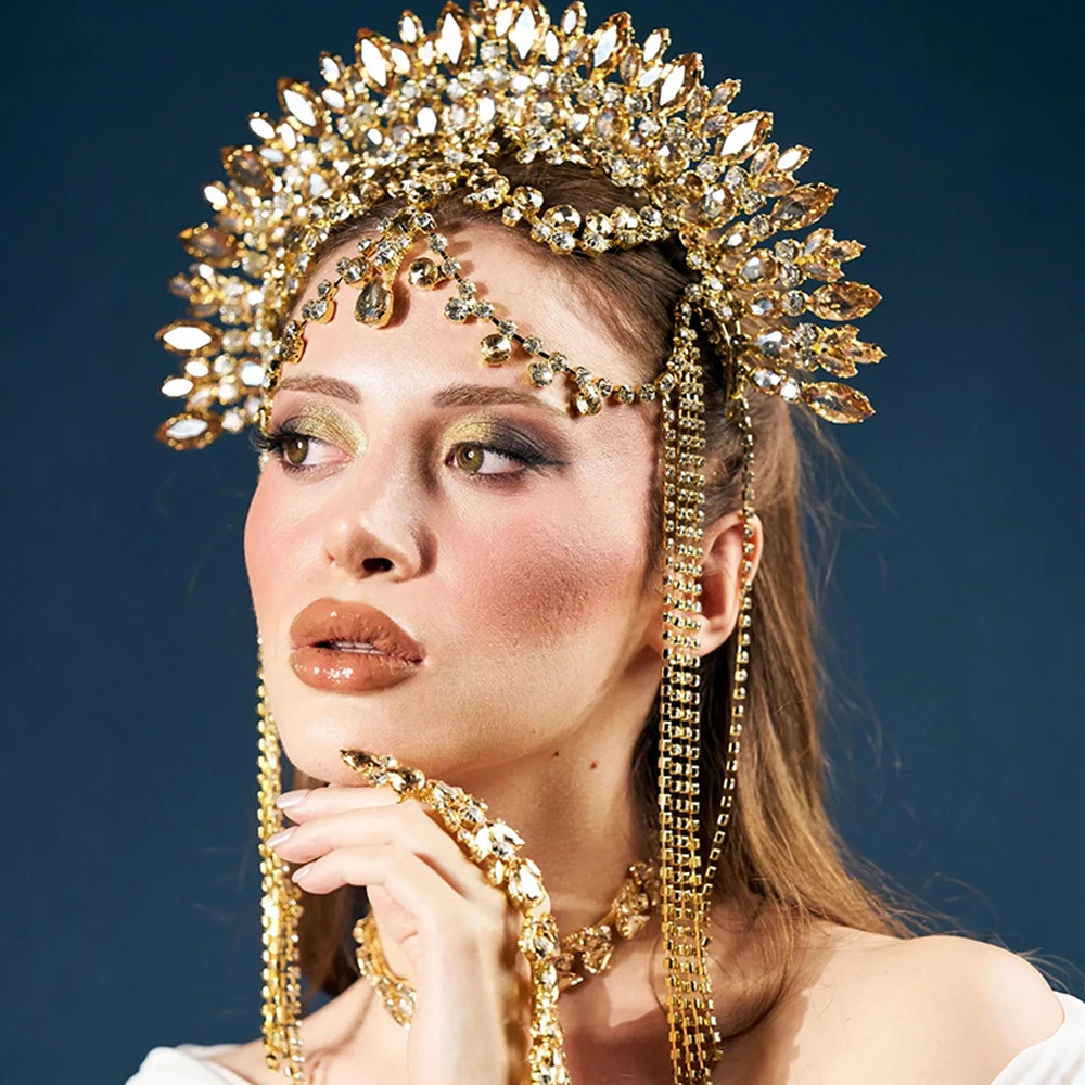 Rave Queen Exaggerated Crown Headpiece Beauty Contest for Women Fashion Tassel Rhinestone Forehead Headband Chain Party Jewelry
Rave Queen Exaggerated Crown Headpiece Beauty Contest for Women Fashion Tassel Rhinestone Forehead Headband Chain Party Jewelry