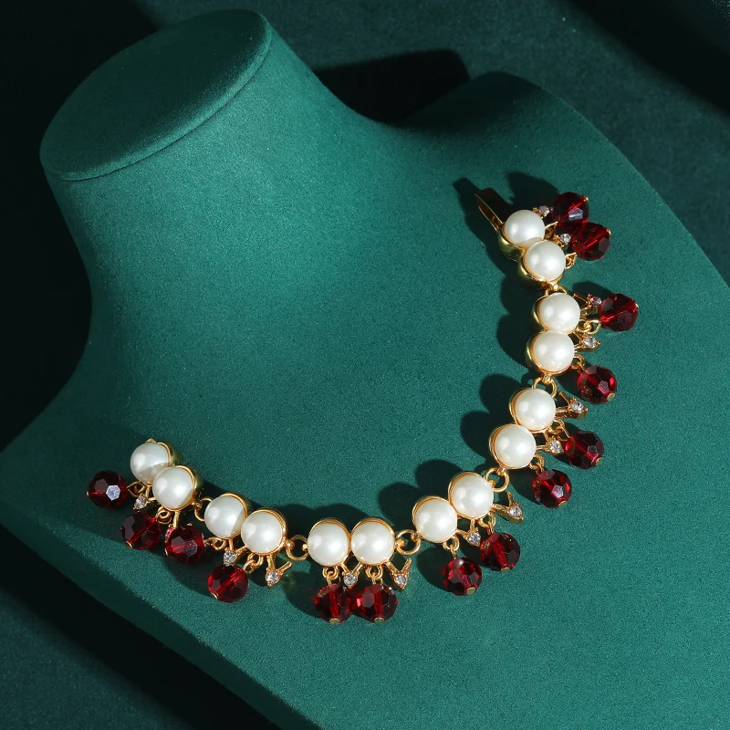 Vintage Red Pearl Bracelets Woman Luxury for Wedding Crystal Jewelry Gifts High Quality Trends 2026 Accessories Brand Designer
Vintage Red Pearl Bracelets Woman Luxury for Wedding Crystal Jewelry Gifts High Quality Trends 2026 Accessories Brand Designer