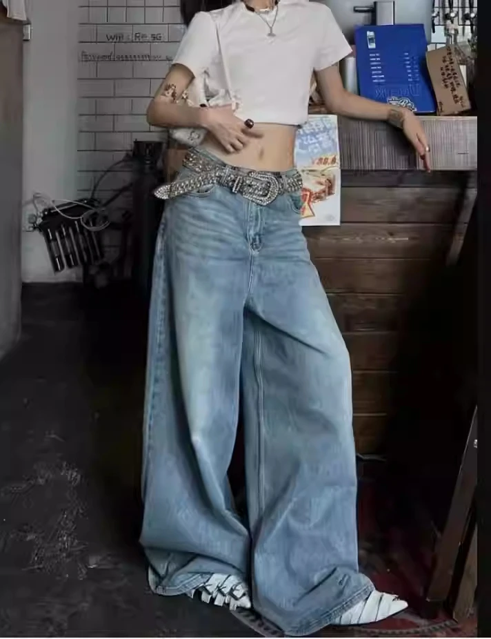 Blue High Waist Women Jeans American Fashion Streetwear Wide Leg Jean Female Trouser Vintage Y2K NEW Straight Baggy Denim Pants
Blue High Waist Women Jeans American Fashion Streetwear Wide Leg Jean Female Trouser Vintage Y2K NEW Straight Baggy Denim Pants