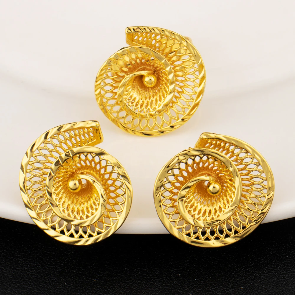 Charms 18K Gold Plated Flower Necklace And Earrings Set For Women Summer As Gifts free shipping halloween Charm Fashion Jewelry
Charms 18K Gold Plated Flower Necklace And Earrings Set For Women Summer As Gifts free shipping halloween Charm Fashion Jewelry