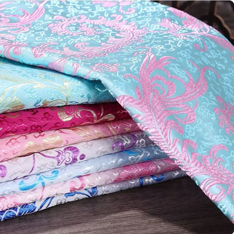 Imported European style Metallic Jacquard Brocade Fabric for Women Coat Dress Skirt DIY sewing handmade patchwork
Imported European style Metallic Jacquard Brocade Fabric for Women Coat Dress Skirt DIY sewing handmade patchwork