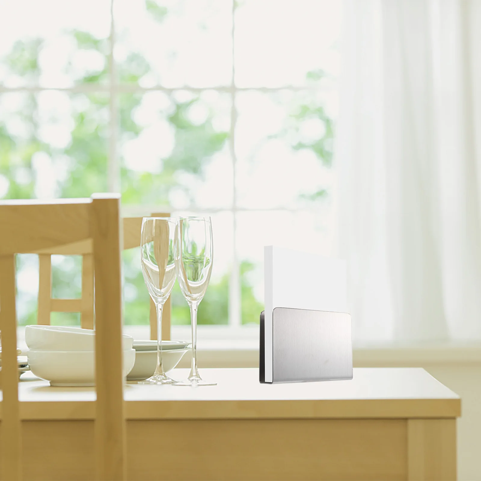 1Pcs Napkin Holder Decorative Napkin Rack Strong Rust Resistant Modern Style Tissue Storage Bracket Compact Home Table Accessory
1Pcs Napkin Holder Decorative Napkin Rack Strong Rust Resistant Modern Style Tissue Storage Bracket Compact Home Table Accessory