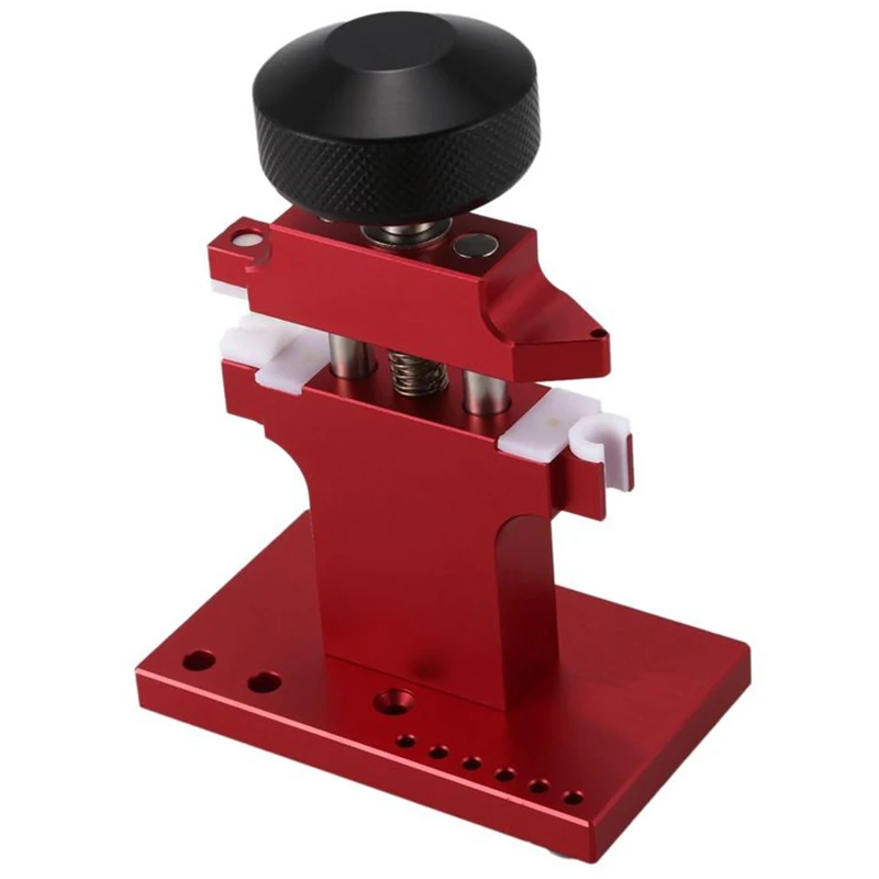 Инструменты для ремонта часов A95G 03.657: инструмент для установки и снятия фрикционных трубок часов, инструмент для снятия кнопок с фрикционных трубок.
Инструменты для ремонта часов A95G 03.657: инструмент для установки и снятия фрикционных трубок часов, инструмент для снятия кнопок с фрикционных трубок.