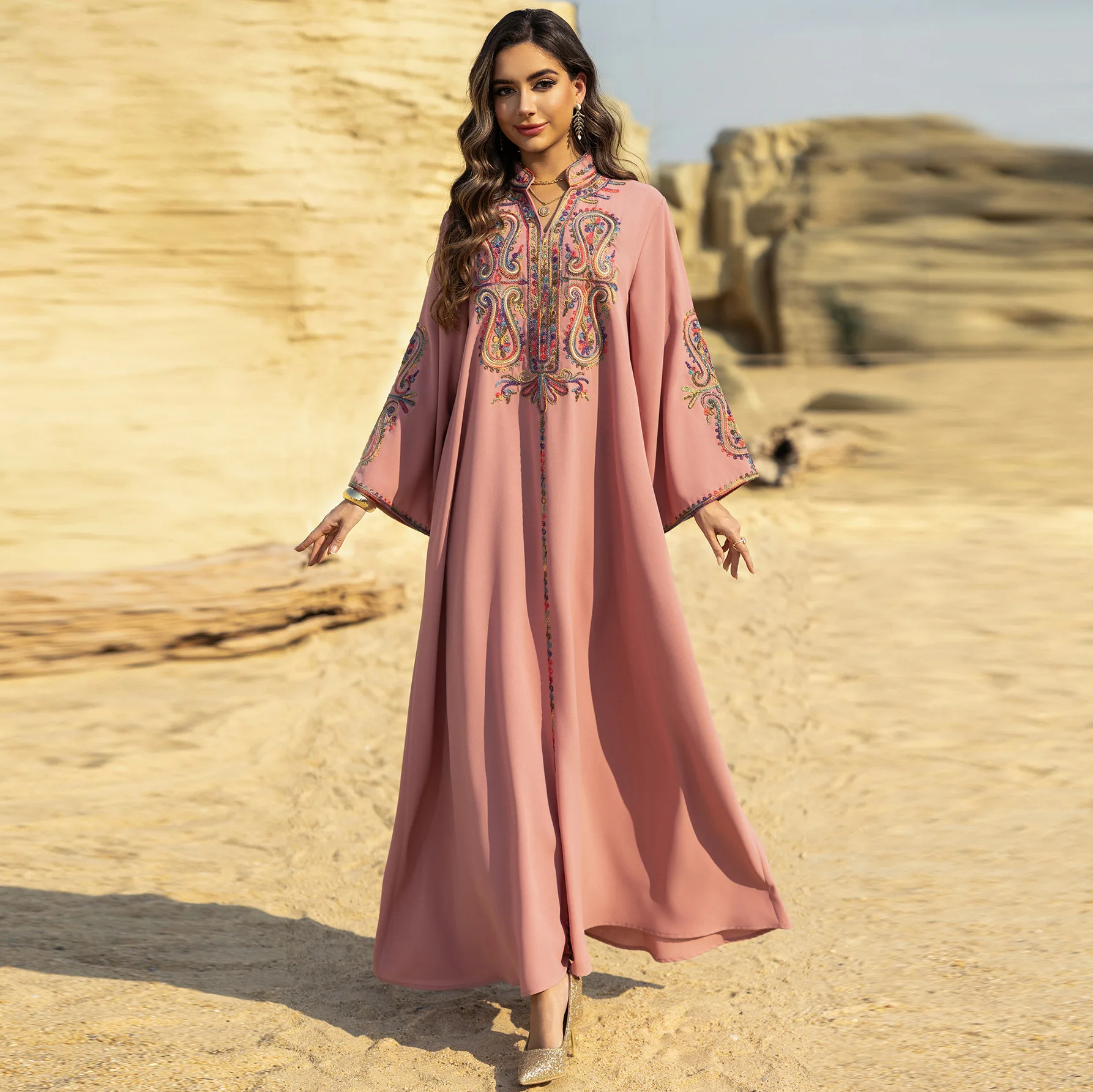 Eid Mubarak Ramadan Abaya Embroidery Jalabiya Women Muslim Evening Party Dress Dubai Kaftan Turkey Robe Islam Clothing Vestidos
Eid Mubarak Ramadan Abaya Embroidery Jalabiya Women Muslim Evening Party Dress Dubai Kaftan Turkey Robe Islam Clothing Vestidos