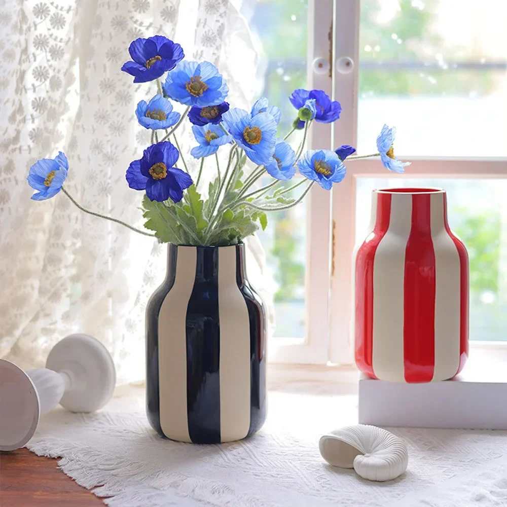 Nordic Ins Black and Red Striped Ceramic Vase Ornament Bedroom Dining Table Flower Arrangement Container Wedding Vase Decoration
Nordic Ins Black and Red Striped Ceramic Vase Ornament Bedroom Dining Table Flower Arrangement Container Wedding Vase Decoration