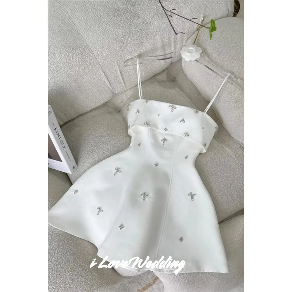 Белое платье для выпускного вечера без бретелек 2025: мини-юбка на тонких бретельках, коктейльное платье, плиссированные из бисера платья для дня рождения по индивидуальному заказу
Белое платье для выпускного вечера без бретелек 2025: мини-юбка на тонких бретельках, коктейльное платье, плиссированные из бисера платья для дня рождения по индивидуальному заказу