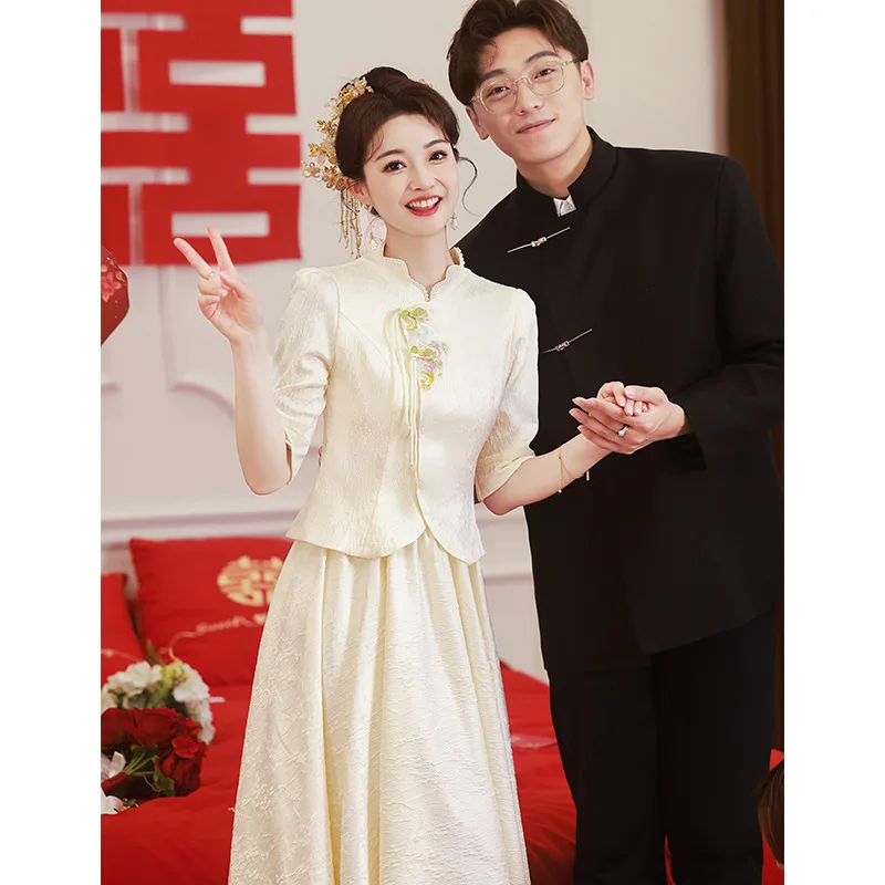 New Chinese Style Engagement Wedding Dress Women's Size Small Champagne Color Customizable Traditional Chinese Wedd...
New Chinese Style Engagement Wedding Dress Women's Size Small Champagne Color Customizable Traditional Chinese Wedd...