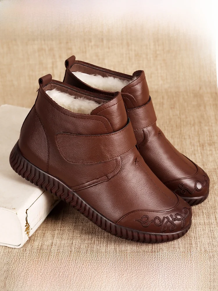 Women's Fce Lined Real Leather Snow Boots Soft Bot Anti-Slip Warmth for Autumn Winter Casual ort Tube Wool Blend Inner
Women's Fce Lined Real Leather Snow Boots Soft Bot Anti-Slip Warmth for Autumn Winter Casual ort Tube Wool Blend Inner