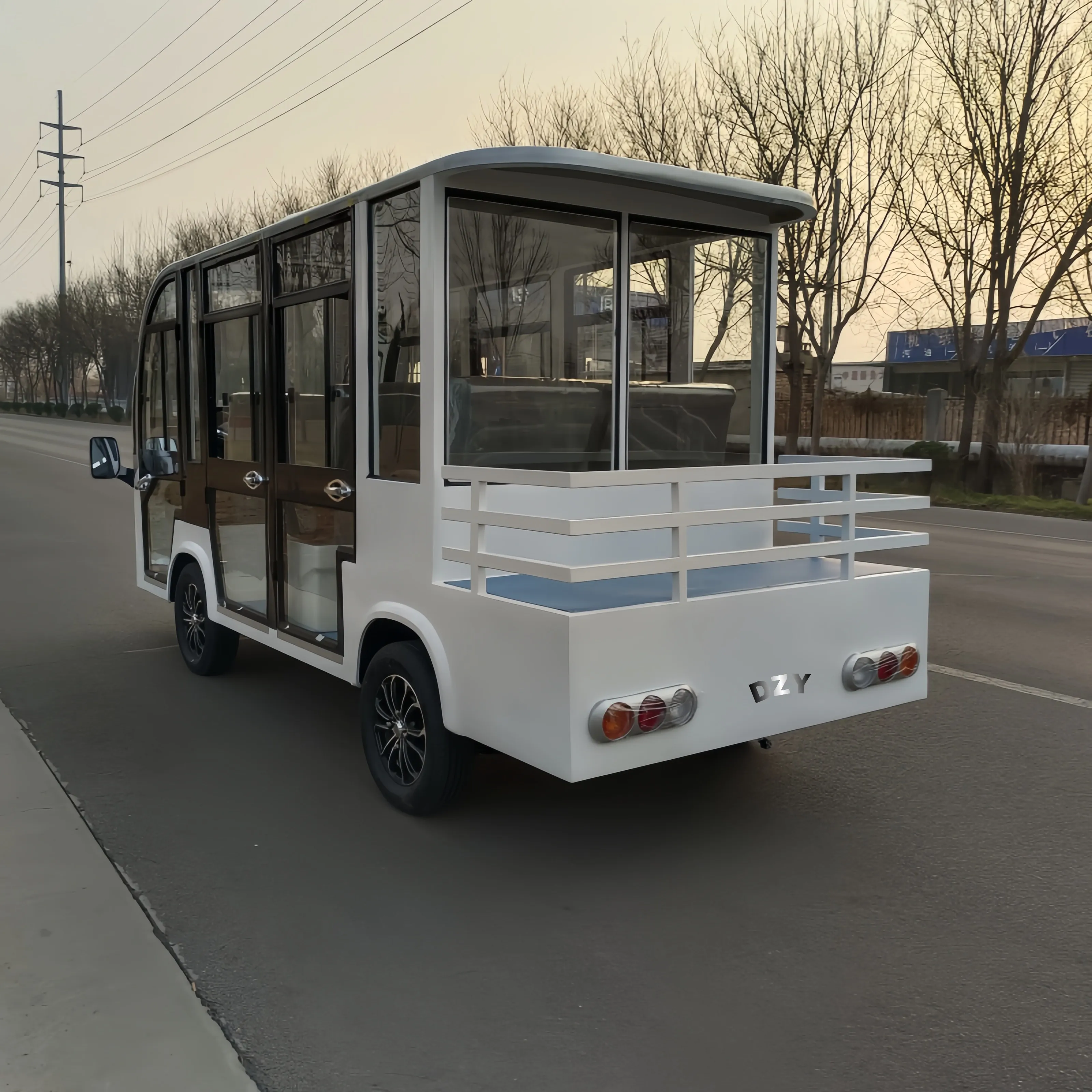 New Product 8 Seats Electric Shuttle Bus Sightseeing Electric Tourist Car Solar powered electric sightseeing car manufacturer
New Product 8 Seats Electric Shuttle Bus Sightseeing Electric Tourist Car Solar powered electric sightseeing car manufacturer