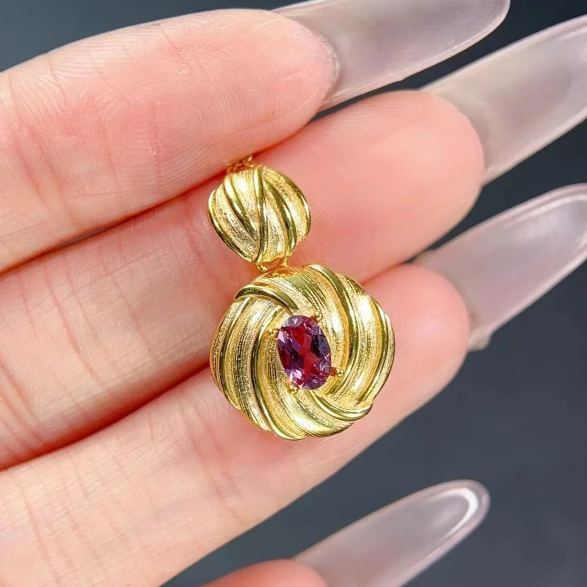 925 Silver Natural Garnet Pendant with Certificate Unique Swirl Bail Design Perfect Gift for Valentine's Day for Women
925 Silver Natural Garnet Pendant with Certificate Unique Swirl Bail Design Perfect Gift for Valentine's Day for Women