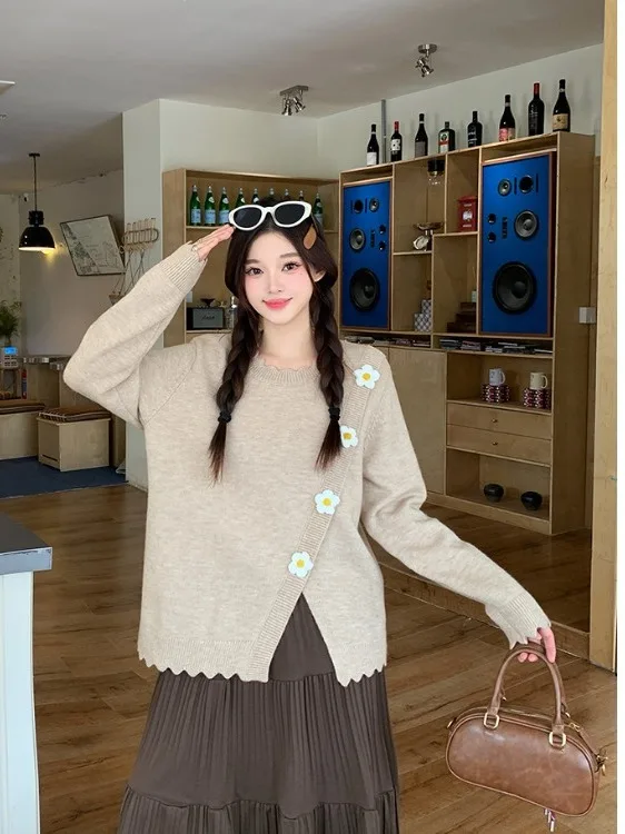 plus Size Women's Sweet Sle 3D Flower Wave Knit Sweater Loose Split Autumn Winter New Faion Trendy Top Korean Commut...
plus Size Women's Sweet Sle 3D Flower Wave Knit Sweater Loose Split Autumn Winter New Faion Trendy Top Korean Commut...