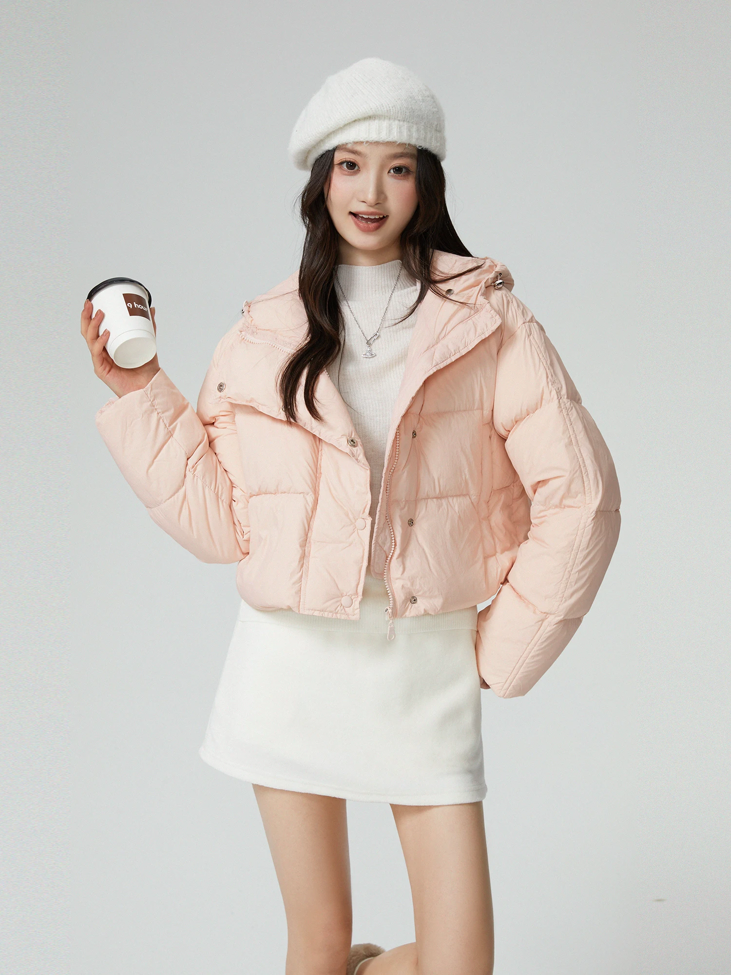 Lightweight Compact Pink down Jacket Women's Winter Coat Stylish Short Warm Casual Fashion Regular Fit White Duck Feather
Lightweight Compact Pink down Jacket Women's Winter Coat Stylish Short Warm Casual Fashion Regular Fit White Duck Feather