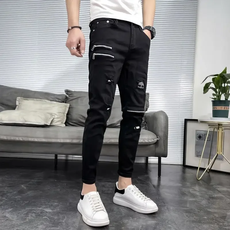 Pop New Arrival Luxury Black Jeans Men's Korean Fashion Men Hip-hop Zipper Designer Cowboy Solid Classic Punk Casual Slim Pa
Pop New Arrival Luxury Black Jeans Men's Korean Fashion Men Hip-hop Zipper Designer Cowboy Solid Classic Punk Casual Slim Pa