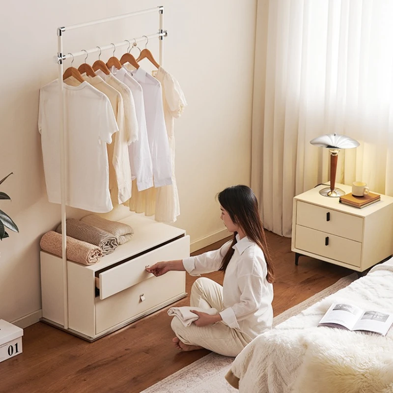Cream wind hanger, floor-to-ceiling room bedside strong and durable clothes rack
Cream wind hanger, floor-to-ceiling room bedside strong and durable clothes rack