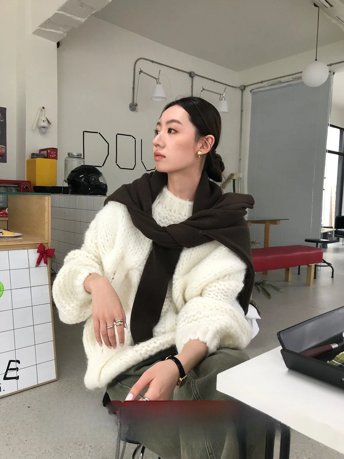 Gakee Official White Vintage round Ne Knitted Sweater Luxury mat Sle Two Pieces Set Commute Faion Loose Fit Long...
Gakee Official White Vintage round Ne Knitted Sweater Luxury mat Sle Two Pieces Set Commute Faion Loose Fit Long...