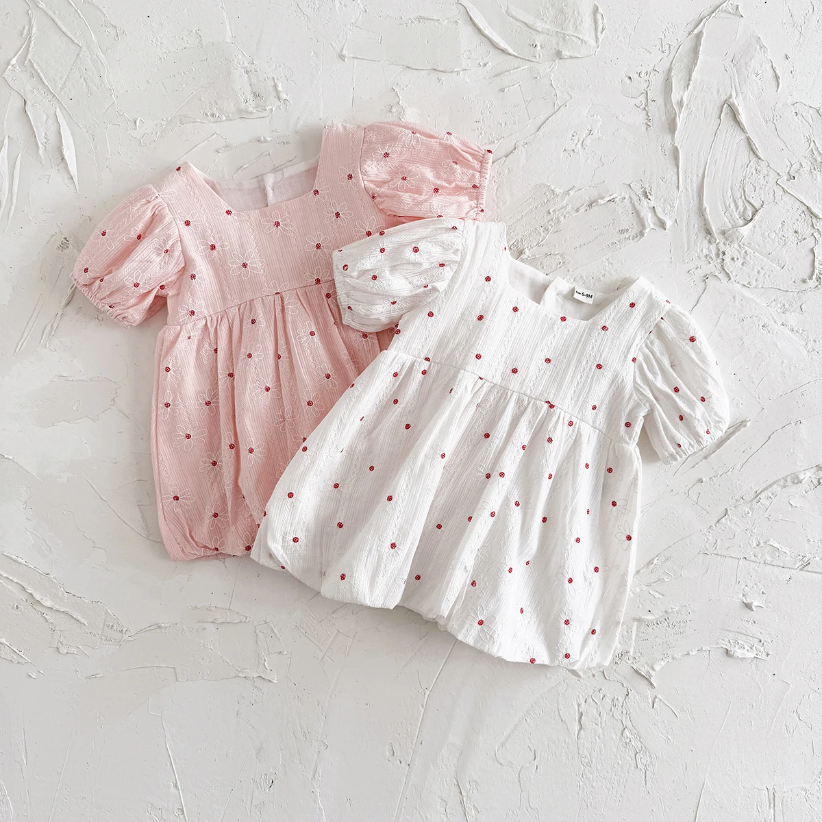 Summer Baby Dress Pink White Polka Dots Cute Round Neck Bubble Sleeves Fluffy Skirt Girls' Sweet Clothing
Summer Baby Dress Pink White Polka Dots Cute Round Neck Bubble Sleeves Fluffy Skirt Girls' Sweet Clothing