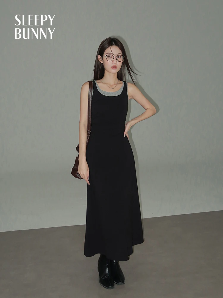 Two-Tone Layered Tank Dress Women Spring Slim Fit Waist-Cinching Casual Maxi Dress Elegant Sleeveless Contrast Color Long Dress
Two-Tone Layered Tank Dress Women Spring Slim Fit Waist-Cinching Casual Maxi Dress Elegant Sleeveless Contrast Color Long Dress
