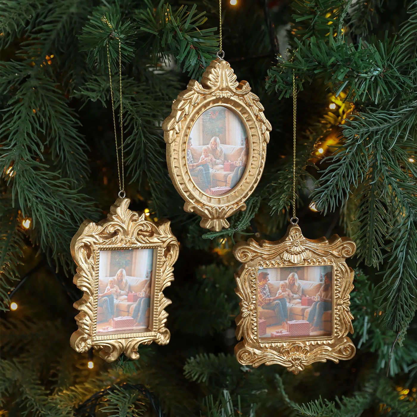 Classic Square Oval Baroque Photo Frame Mini Small Photo Frame Christmas Tree Decoration Decoration Decoration Pendant Hanging
Classic Square Oval Baroque Photo Frame Mini Small Photo Frame Christmas Tree Decoration Decoration Decoration Pendant Hanging