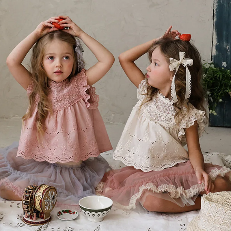 2026 Summer New Children's Kids Girl Hollow Embroidered Lace Sleeveless Suspender Shirt and Skirts Pants Girls Clothes
2026 Summer New Children's Kids Girl Hollow Embroidered Lace Sleeveless Suspender Shirt and Skirts Pants Girls Clothes