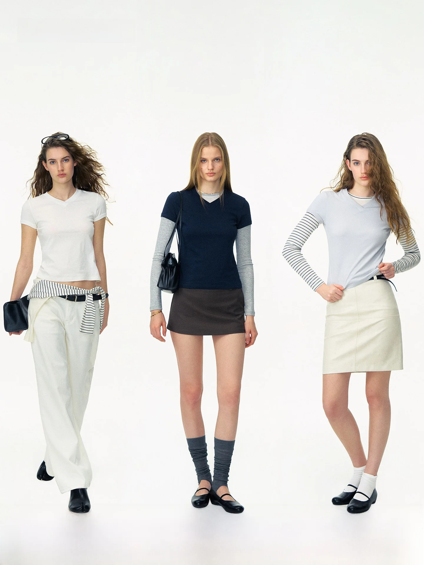 Женская хлопковая футболка Slim Fit с коротким рукавом, базовая, с V-образным вырезом, разноцветная, повседневная, модная, в уличном стиле
Женская хлопковая футболка Slim Fit с коротким рукавом, базовая, с V-образным вырезом, разноцветная, повседневная, модная, в уличном стиле