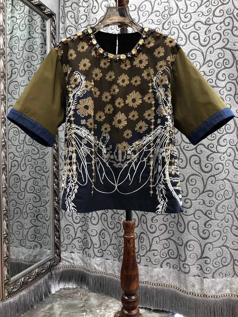 Newest Fashion Designer Tops 2025 Summer Blouse Women Diamond Beading Embroidery Short Sleeve Vintage Tops Ladies Cotton Blouse
Newest Fashion Designer Tops 2025 Summer Blouse Women Diamond Beading Embroidery Short Sleeve Vintage Tops Ladies Cotton Blouse
