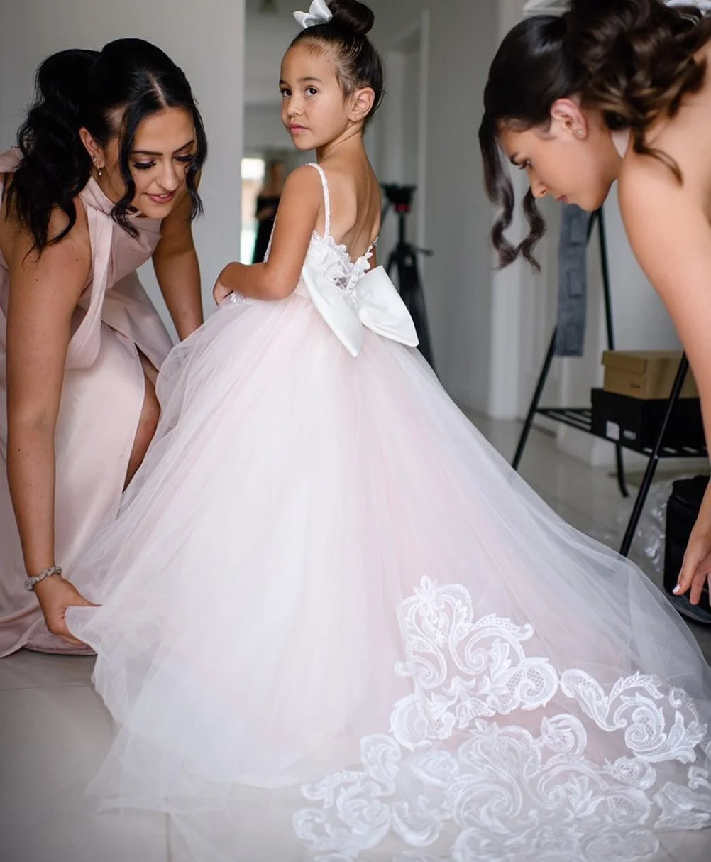 Flower Girl Dresses Tiered Tulle Girls Princess Dress Wedding Party Dress First Communion Baby Gown
Flower Girl Dresses Tiered Tulle Girls Princess Dress Wedding Party Dress First Communion Baby Gown