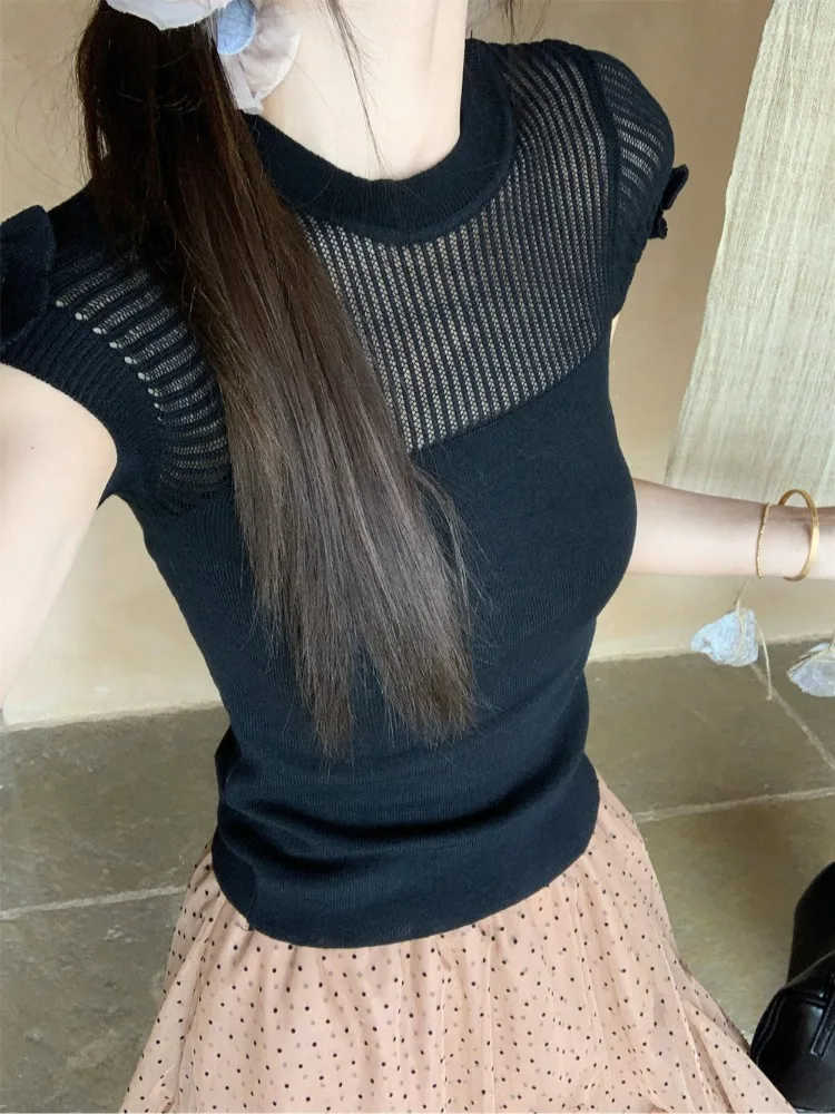 Korean Style Short Sleeve Knitted Hollow out Design Polka Dot A-Line Skirt Summer Fashionable Women's Two-Piece Set
Korean Style Short Sleeve Knitted Hollow out Design Polka Dot A-Line Skirt Summer Fashionable Women's Two-Piece Set