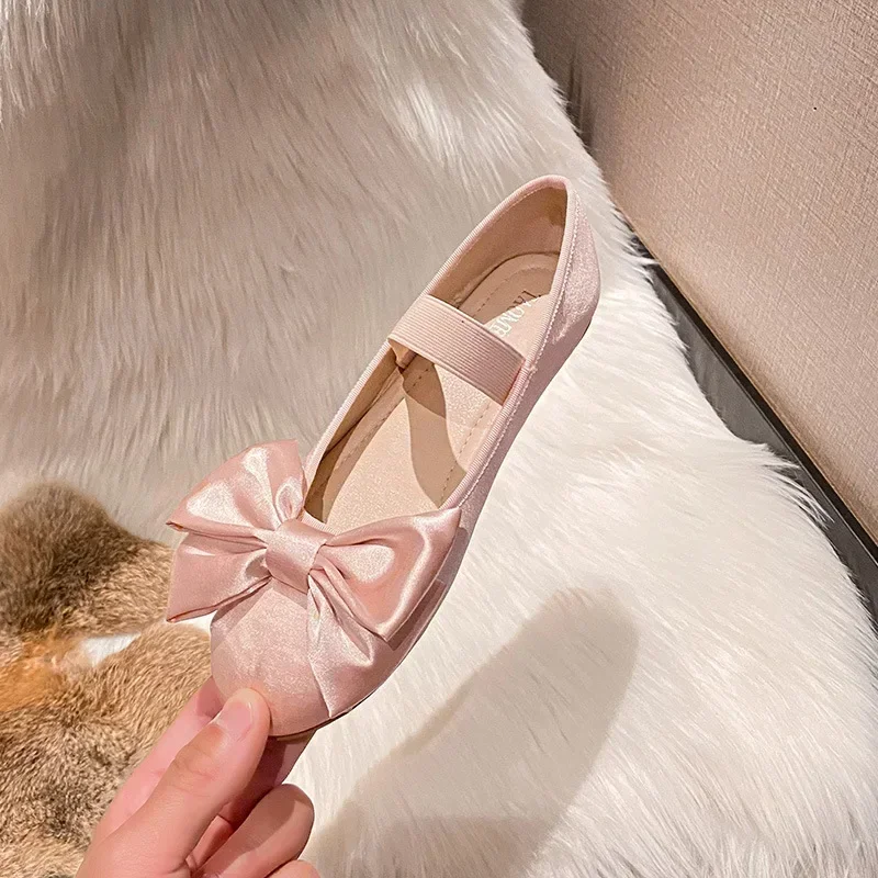 Bow Ballet Flats for Women Autumn New Ankle Straps Lolita Shoes Woman Thick Sole Slip on Mary Jane Shoes Ladies Single Shoes
Bow Ballet Flats for Women Autumn New Ankle Straps Lolita Shoes Woman Thick Sole Slip on Mary Jane Shoes Ladies Single Shoes