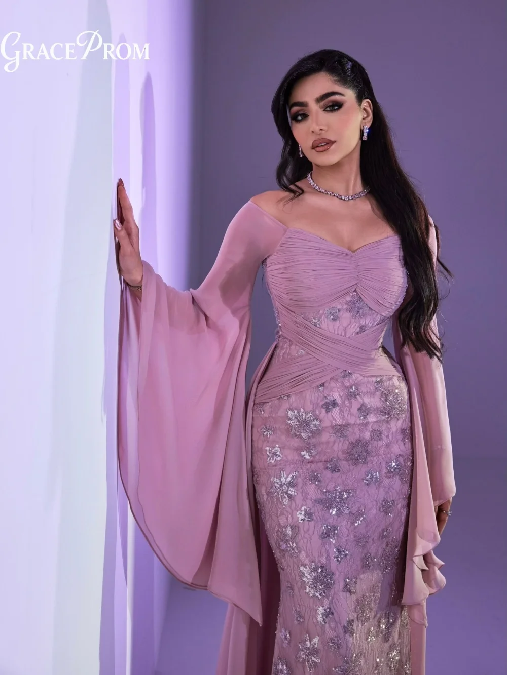 Romantic Dusty Purple Off Shoulder Sweetheart Ruched Bodice Floral Sequin Evening Gown Flowing Sleeves Party Dress فساتين سهرة
Romantic Dusty Purple Off Shoulder Sweetheart Ruched Bodice Floral Sequin Evening Gown Flowing Sleeves Party Dress فساتين سهرة