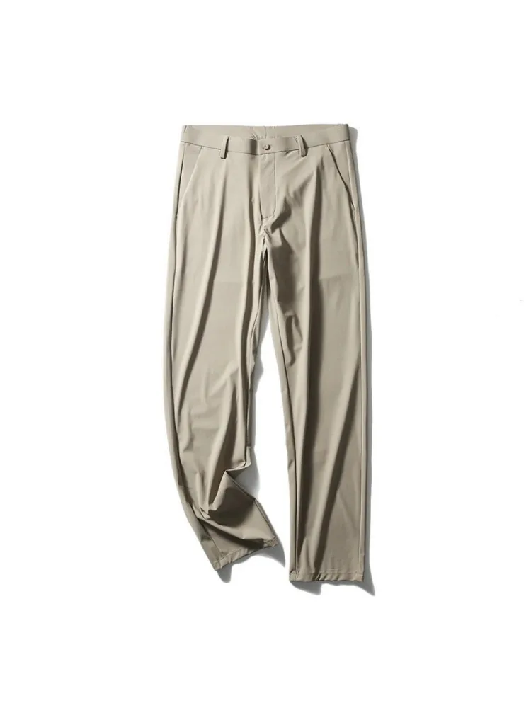 Новые легкие эластичные дышащие брюки из ледяного шелка для мужчин: прямые, повседневные, летние, для среднего возраста, в стиле «папины брюки»
Новые легкие эластичные дышащие брюки из ледяного шелка для мужчин: прямые, повседневные, летние, для среднего возраста, в стиле «папины брюки»