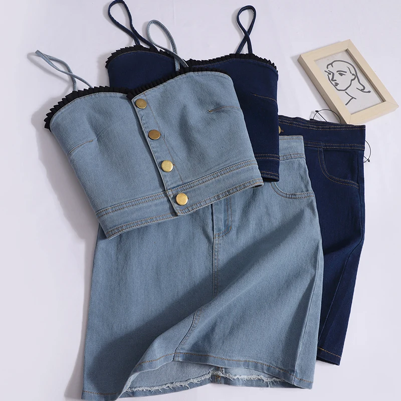 Sweet Cool Two-piece Suit Women Short Skirt Summer New Breasted Halter Top + Denim High-waisted A-line Skirt Set
Sweet Cool Two-piece Suit Women Short Skirt Summer New Breasted Halter Top + Denim High-waisted A-line Skirt Set