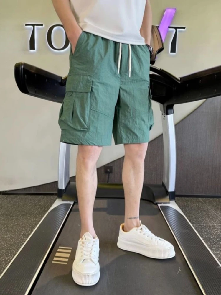 Men's Casual Cargo Shorts Summer Thin Fabric 5-Inch Length Comfort Shorts Loose Fit Trendy Streetwear Daily Wear
Men's Casual Cargo Shorts Summer Thin Fabric 5-Inch Length Comfort Shorts Loose Fit Trendy Streetwear Daily Wear