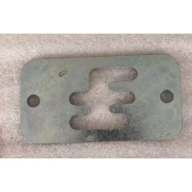 Main Shift Lever Frame Plate Tractor Parts for John Deere 324-484-554
Main Shift Lever Frame Plate Tractor Parts for John Deere 324-484-554