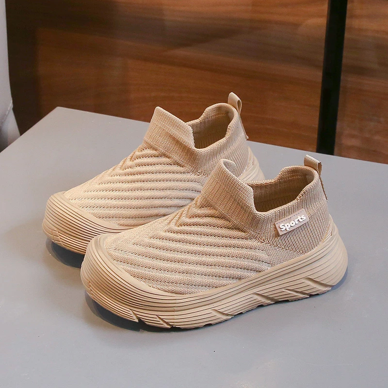 Breathable Toddler Casual Sneakers Simple Fashion Soft Flat Mesh Anti-slip Wear-resistant Light Sports Shoes
Breathable Toddler Casual Sneakers Simple Fashion Soft Flat Mesh Anti-slip Wear-resistant Light Sports Shoes