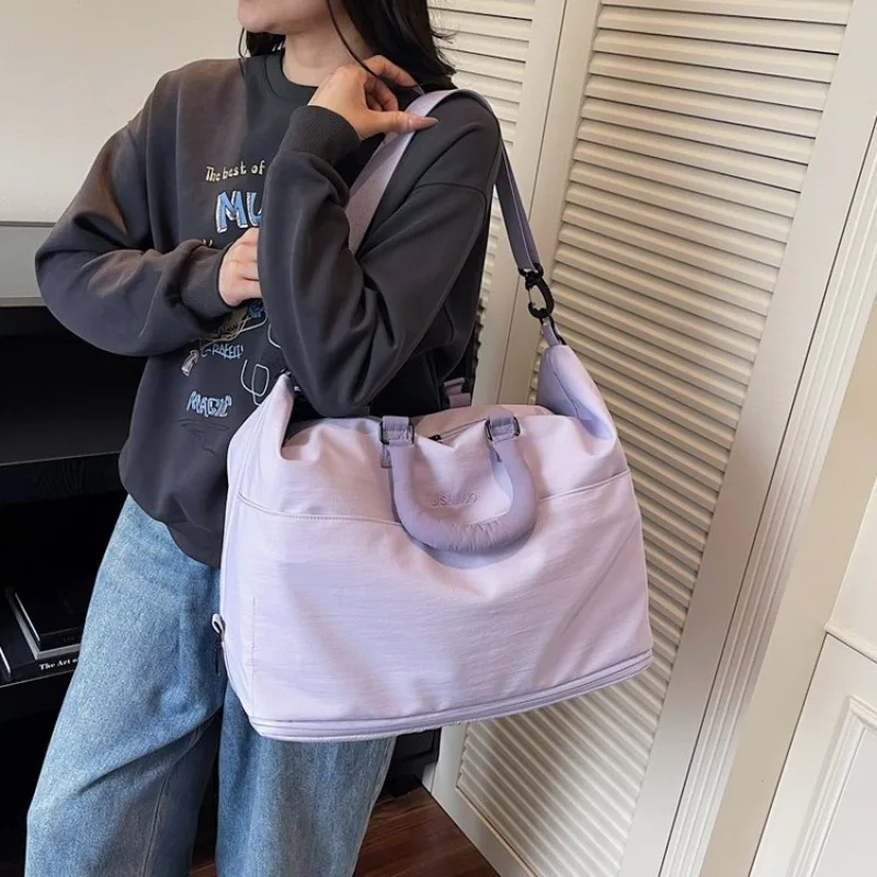 Women's Purple Travel Duffel Bag with Top Handle, Casual Style for Travel Gym Work School Daily Casual Outdoor Weekend Trip Use
Women's Purple Travel Duffel Bag with Top Handle, Casual Style for Travel Gym Work School Daily Casual Outdoor Weekend Trip Use
